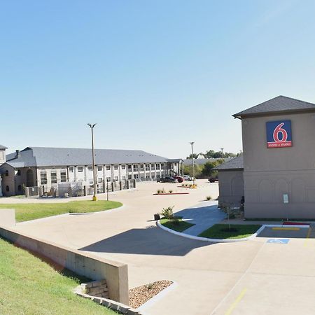 Motel 6-Brenham, TX Eksteriør billede