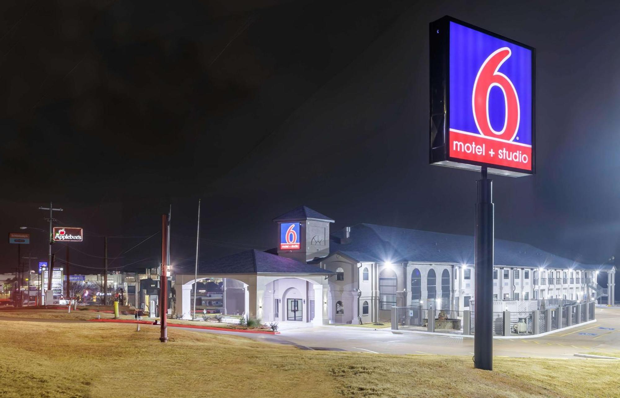 Motel 6-Brenham, TX Eksteriør billede