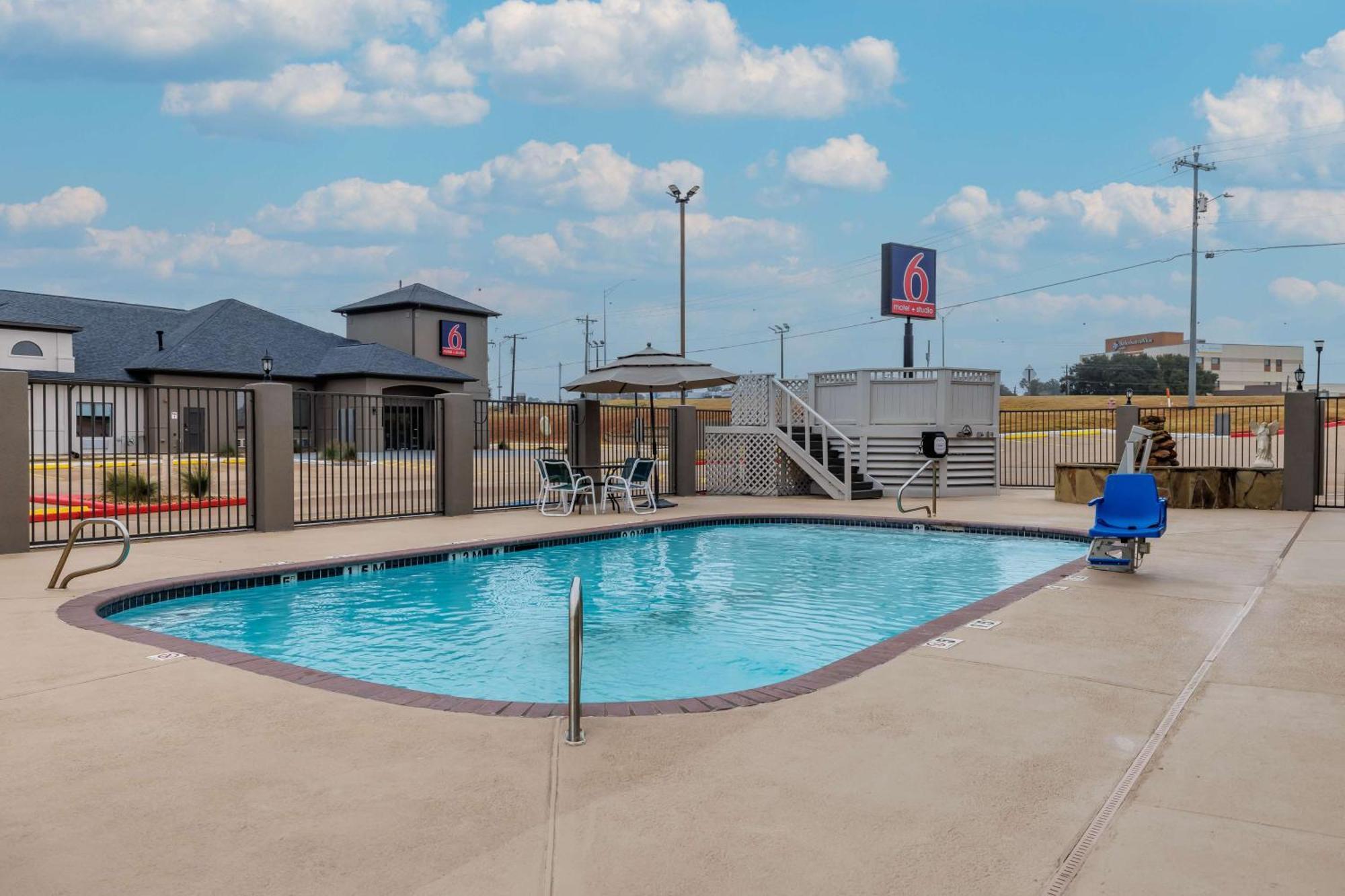 Motel 6-Brenham, TX Eksteriør billede